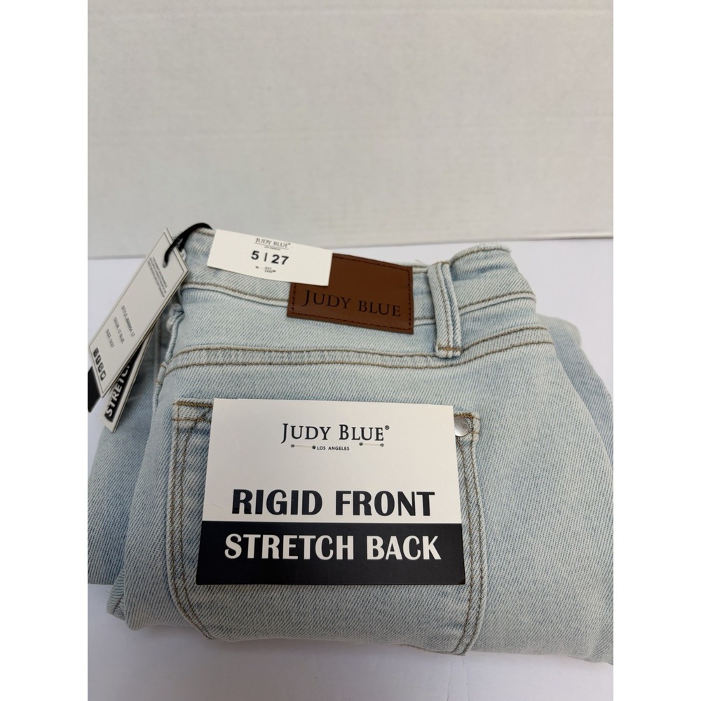 Judy Blue NWT Hi-Rise Light Straight Jeans Rhinestone Cutout 88954 Size 5/27